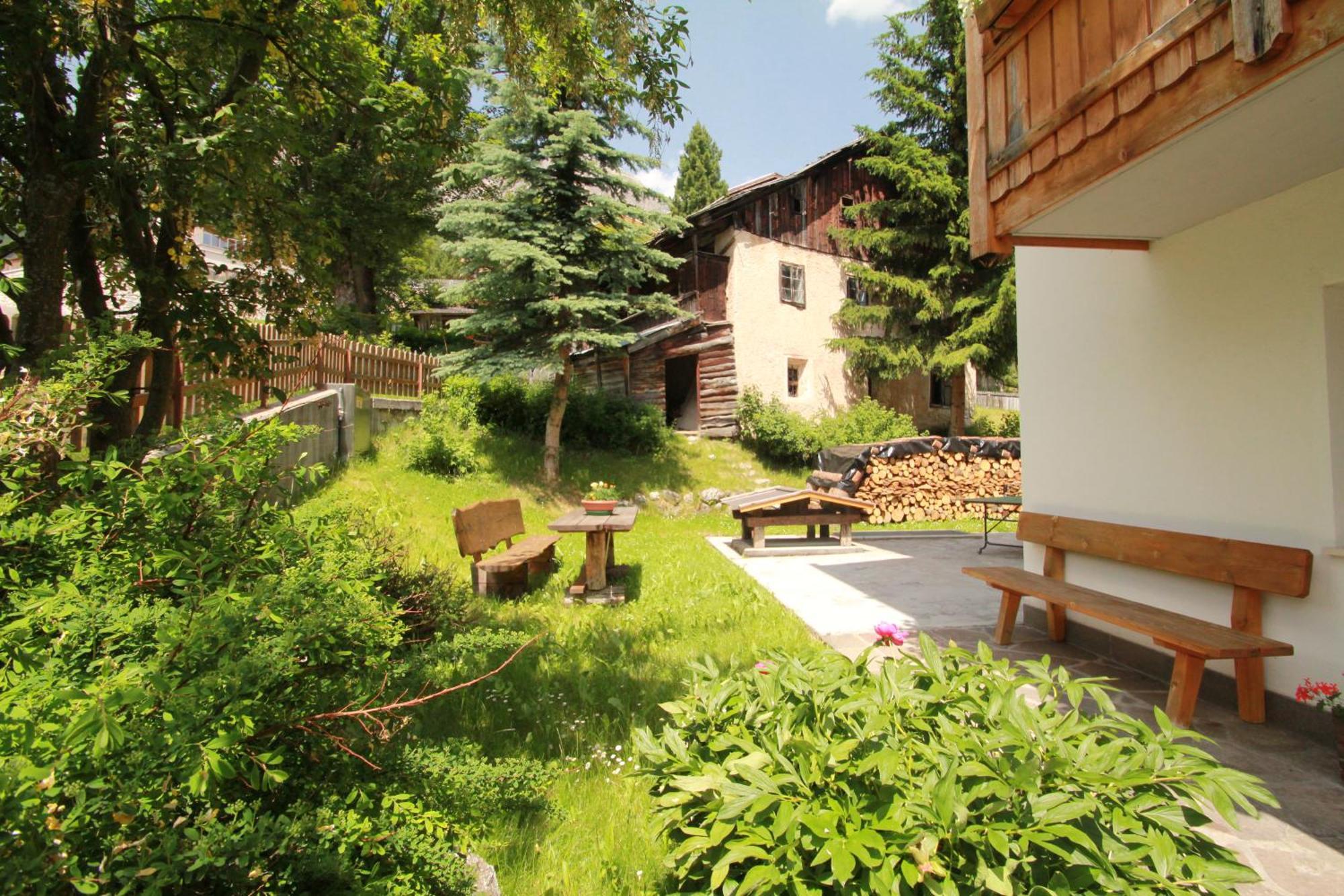 Pension Merisana Corvara In Badia Ngoại thất bức ảnh